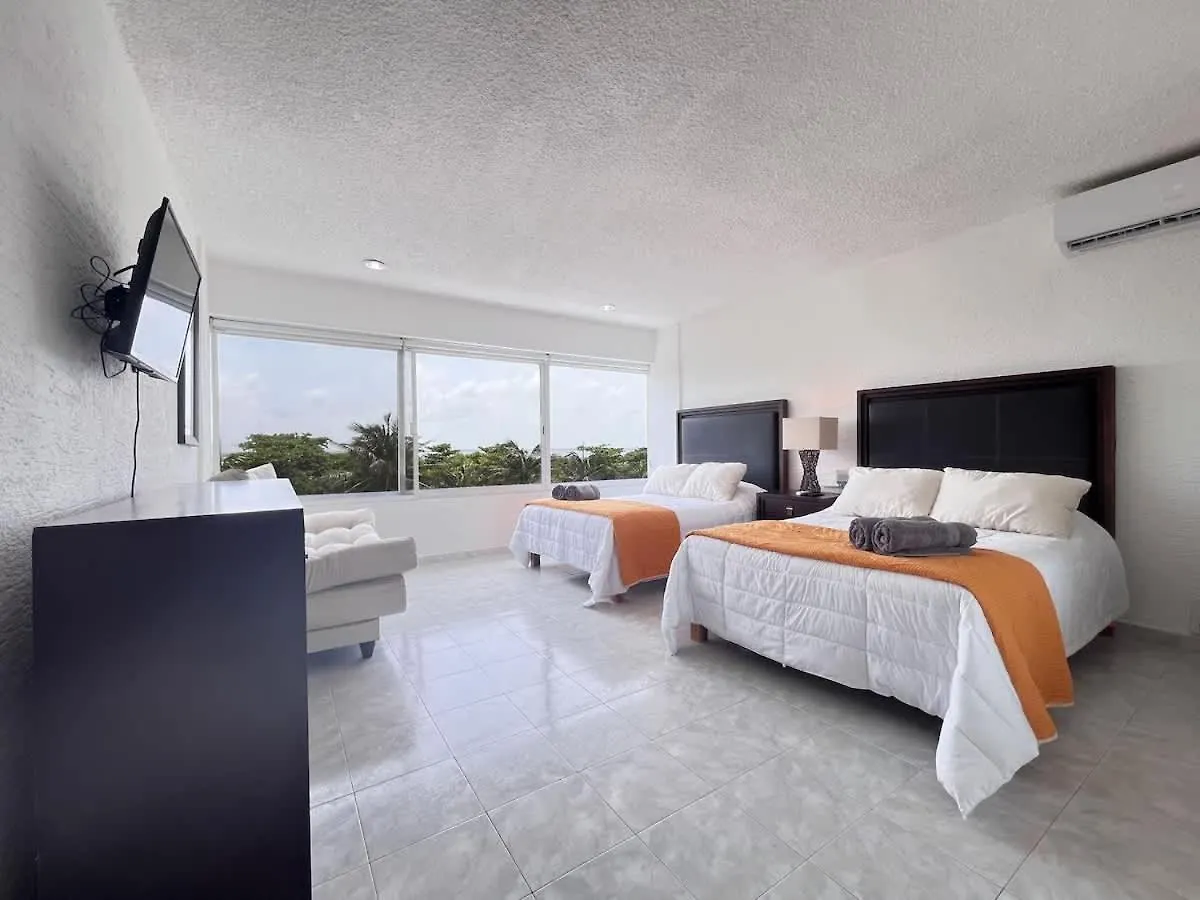 Bonito Departamento En Condominio Con Playa Cancún